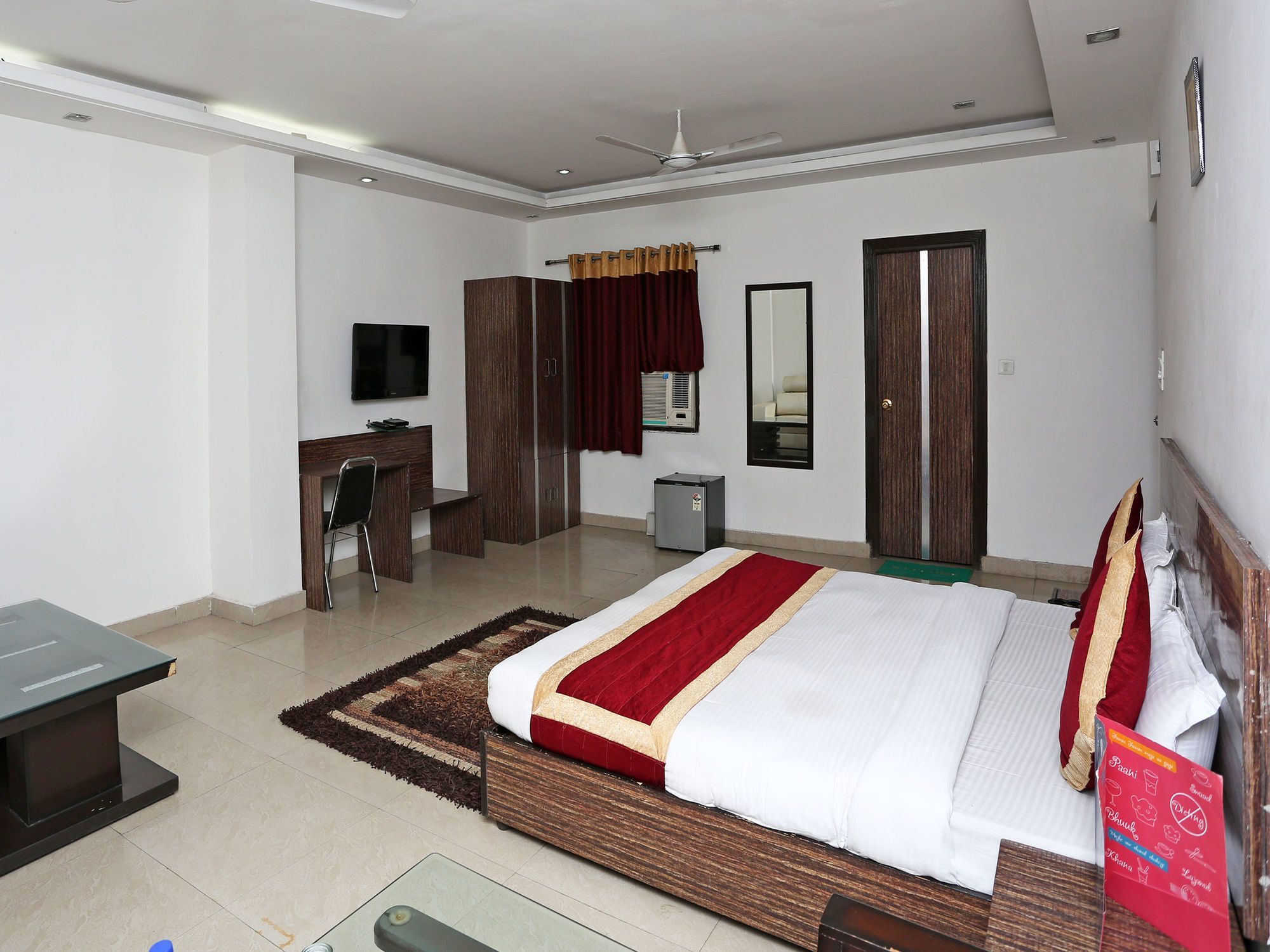 Oyo 10257 Hotel Lotus Park Ґурґаон Екстер'єр фото