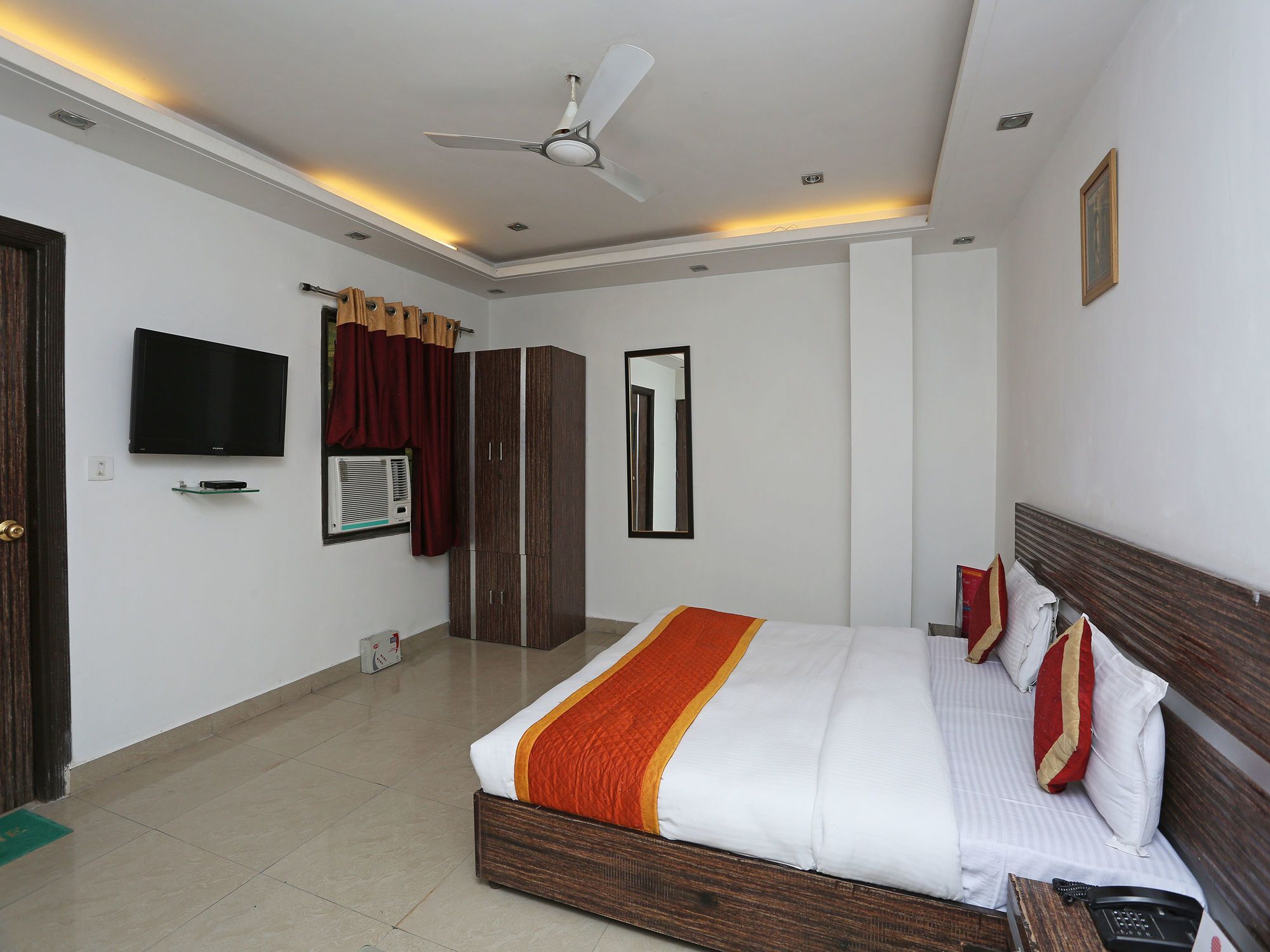 Oyo 10257 Hotel Lotus Park Ґурґаон Екстер'єр фото